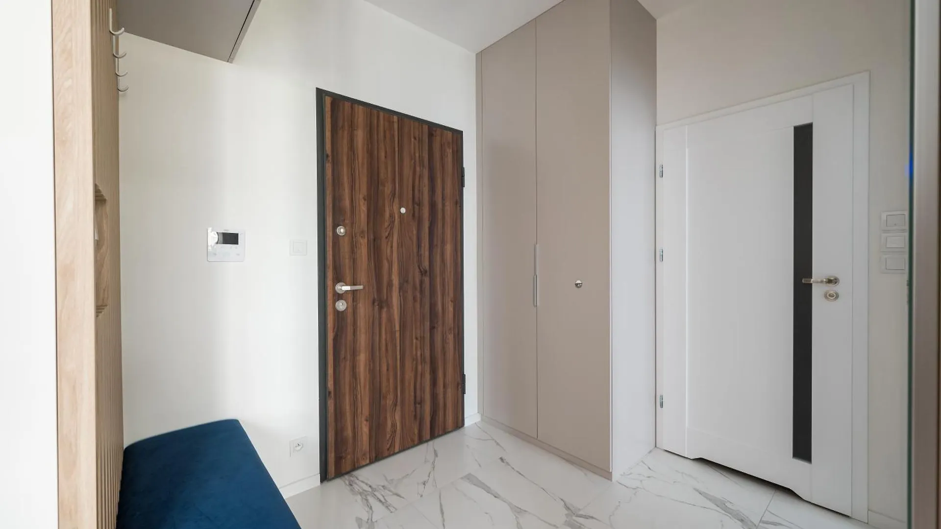 Wilanow Sarmacka Apartment With Garden Warsaw