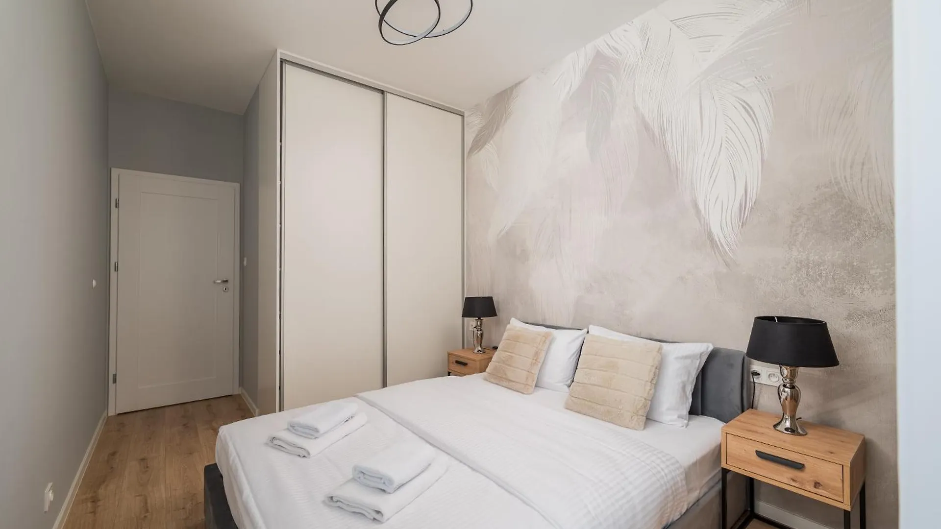 Wilanow Sarmacka Apartment With Garden Warsaw
